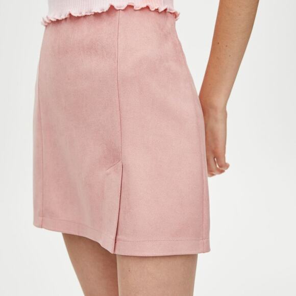 Pull&Bear Pink Faux Suede Mini Skirt - Picture 1 of 5
